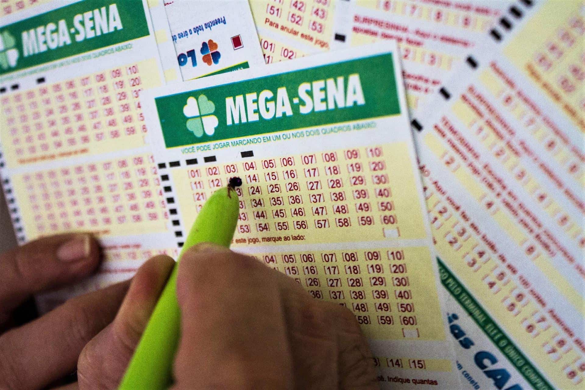 Qual é a real chance de ganhar na Mega-Sena?