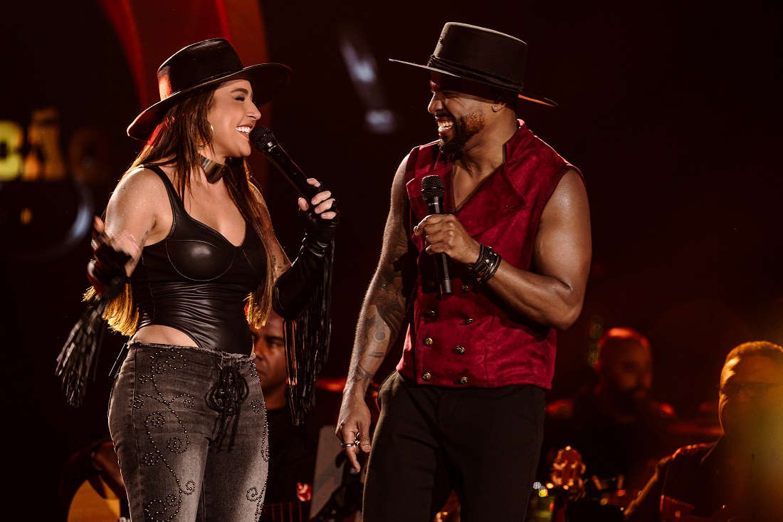 Alexandre Pires assina com a Sony Music e lança a inédita “De Ex pra Ex”, feat. com Lauana Prado