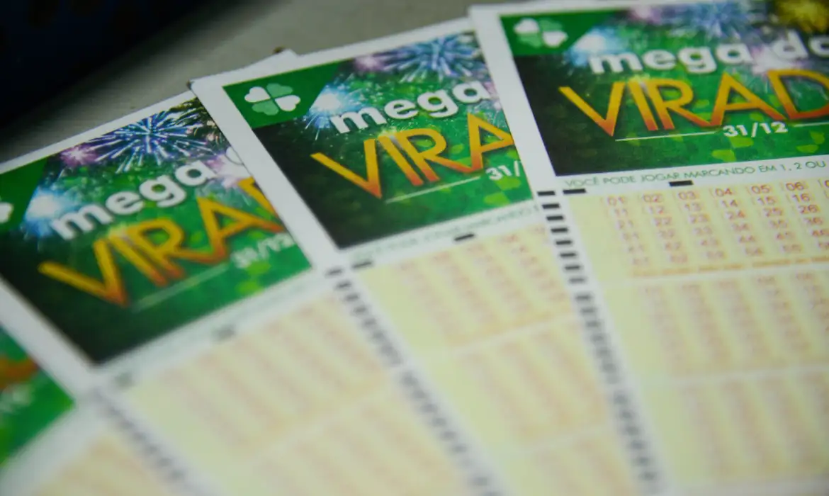 Mega-Sena acumula e apostas seguem para a Mega da Virada